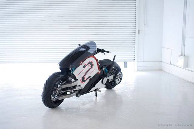  موتورسیکلت برقی ZE00 با قیمت نجومی 