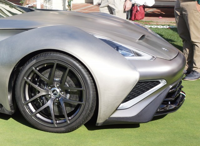  ایکانو ولکانو، نخستین خودرو با بدنه تیتانیومی 